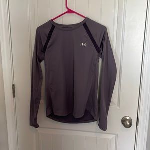 Long sleeve under armour workout shirt
